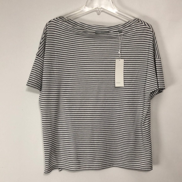 ❗️FINAL❗️ 🆕 VINCE Navy/White Stripe Top M - Picture 2 of 4